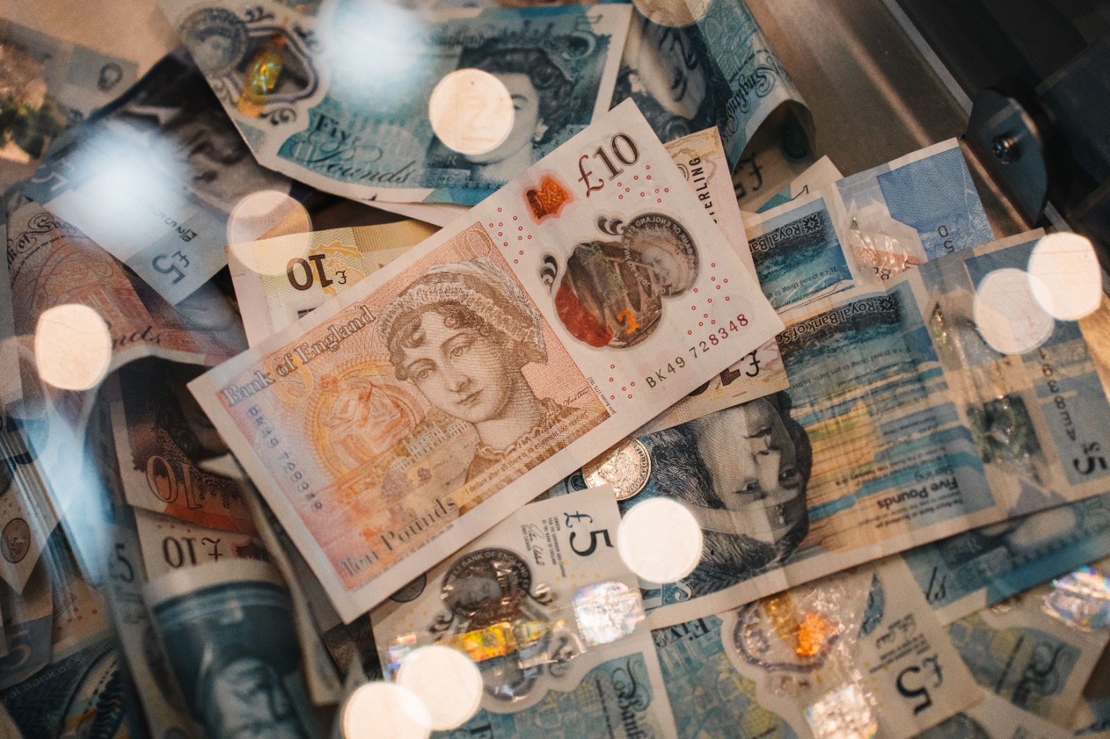 Investors Prepare for Defining Week as Earnings, Federal Reserve and Bank of England Decisions Test Global Market Outlook