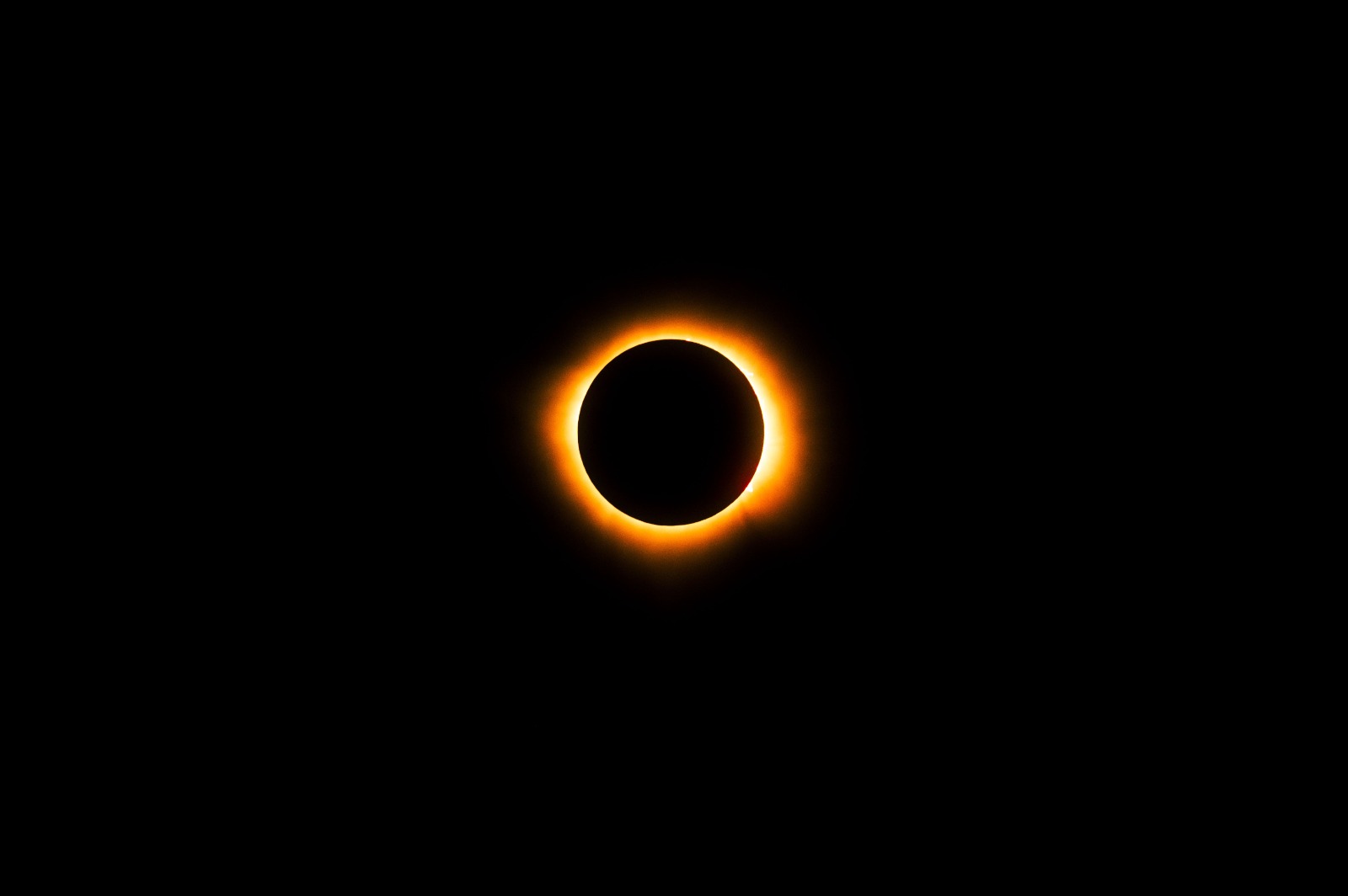 Europe Prepares for Total Solar Eclipse as Tourism and Public-Safety Operations Intensify