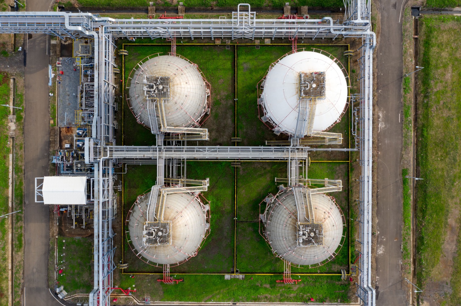 China Targets Expanded LNG and Gas Infrastructure by 2030 as Beijing Moves to Strengthen Energy Security