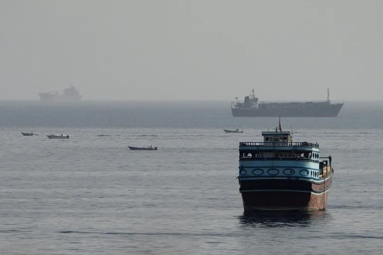 Iran Links Strait of Hormuz Reopening to US Deal as Prolonged Closure Raises Energy and Trade Risks